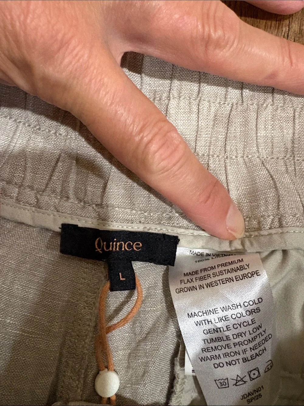 Tan Quince European Linen Wide Leg Pants. Large. Drawstring waist
